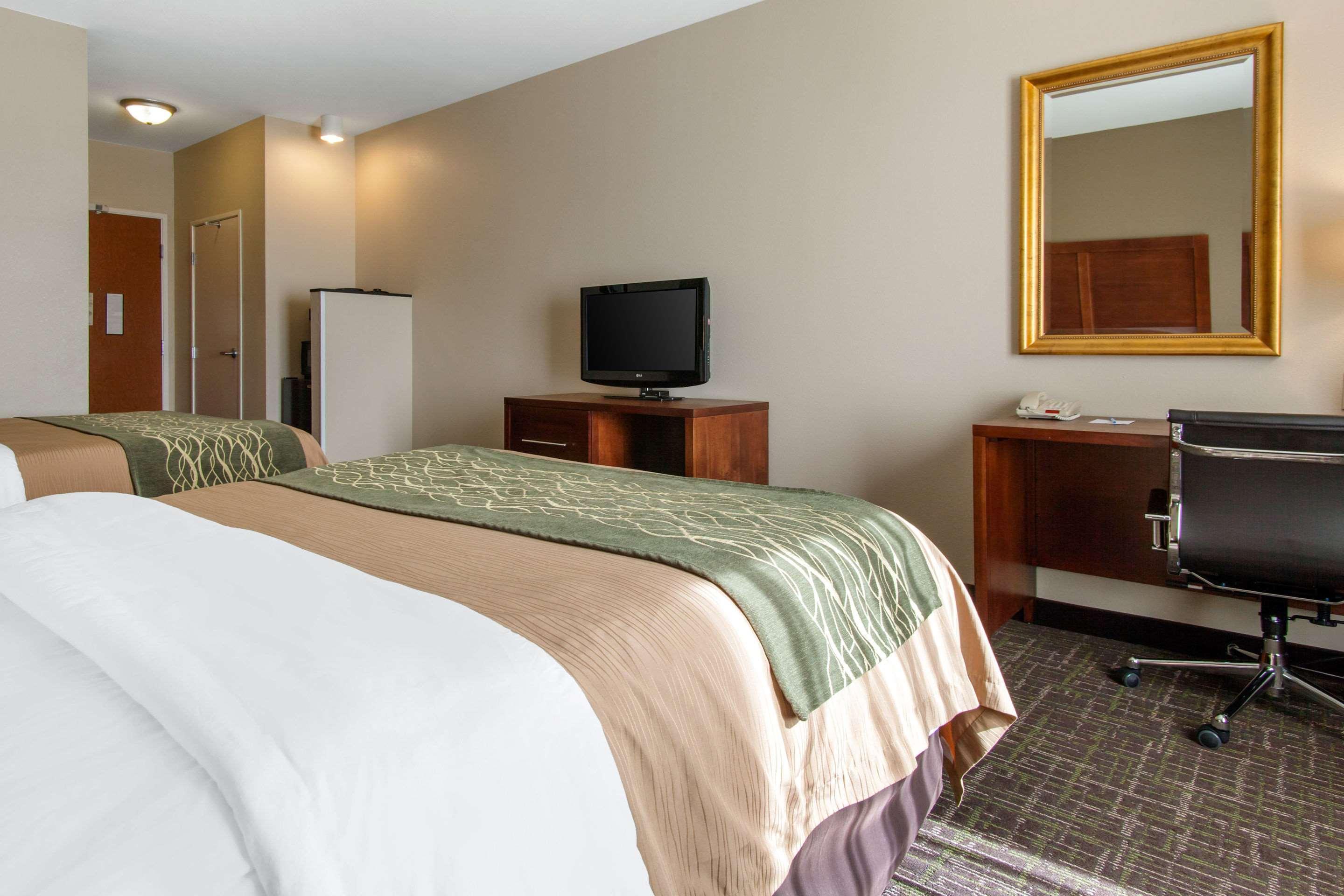 Comfort & Near 3*