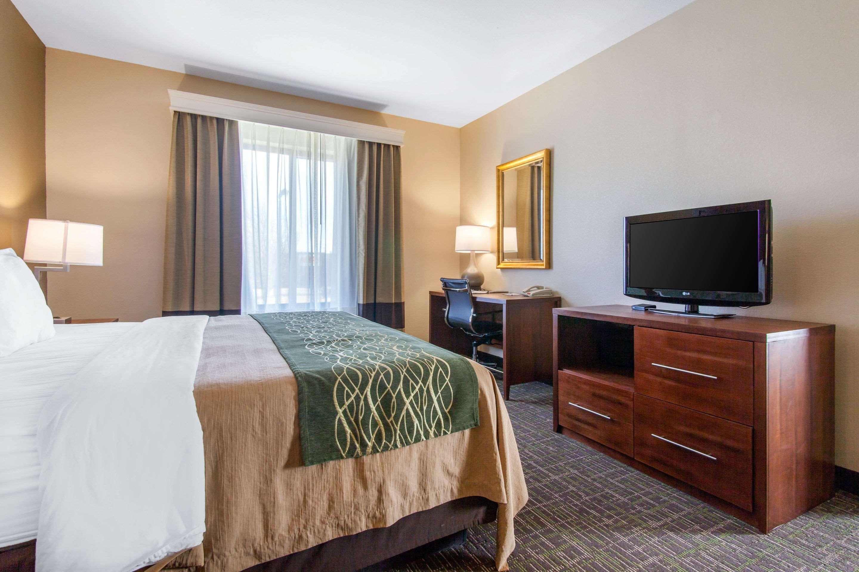 Comfort & Near 3*