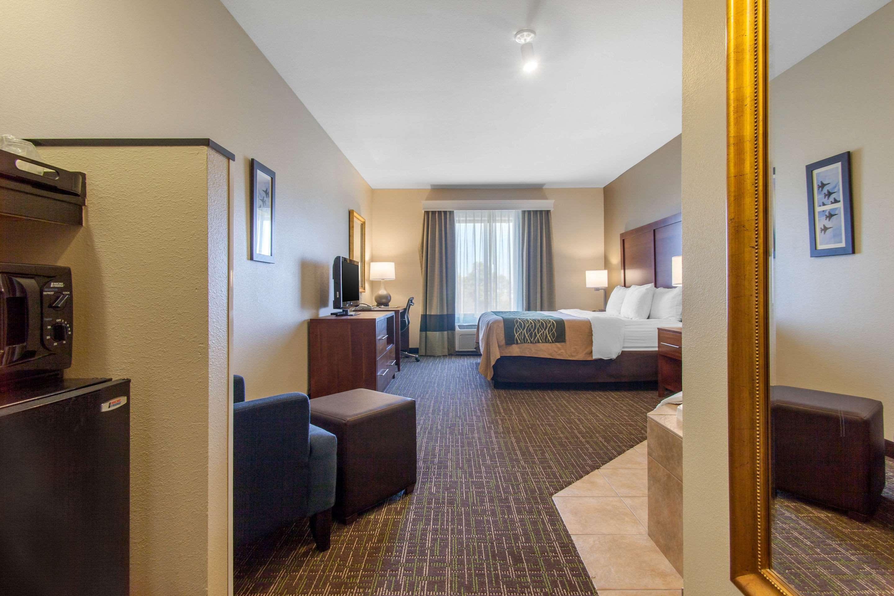 Hotel Comfort & Near 3*