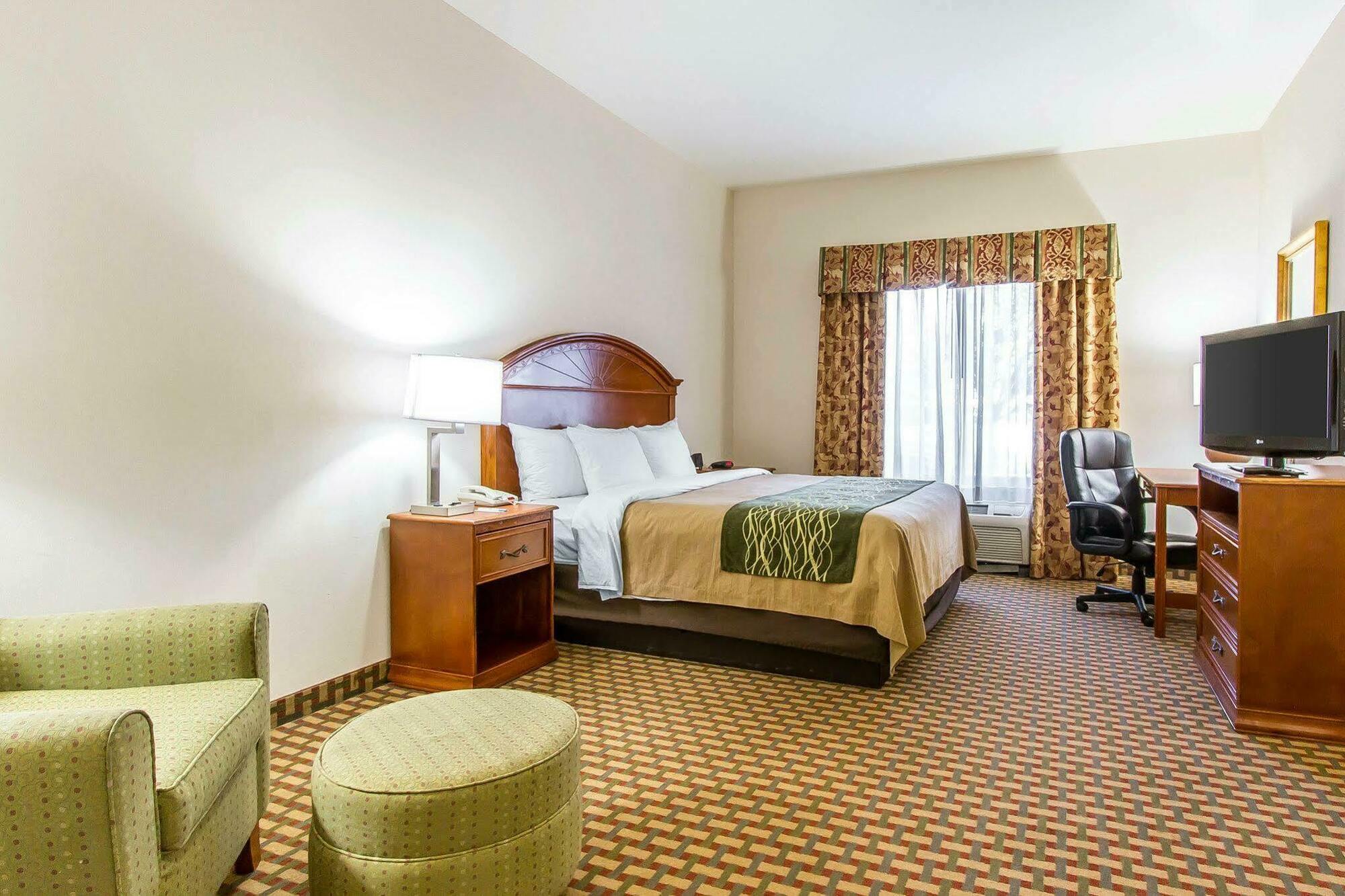Comfort & Near Hotel